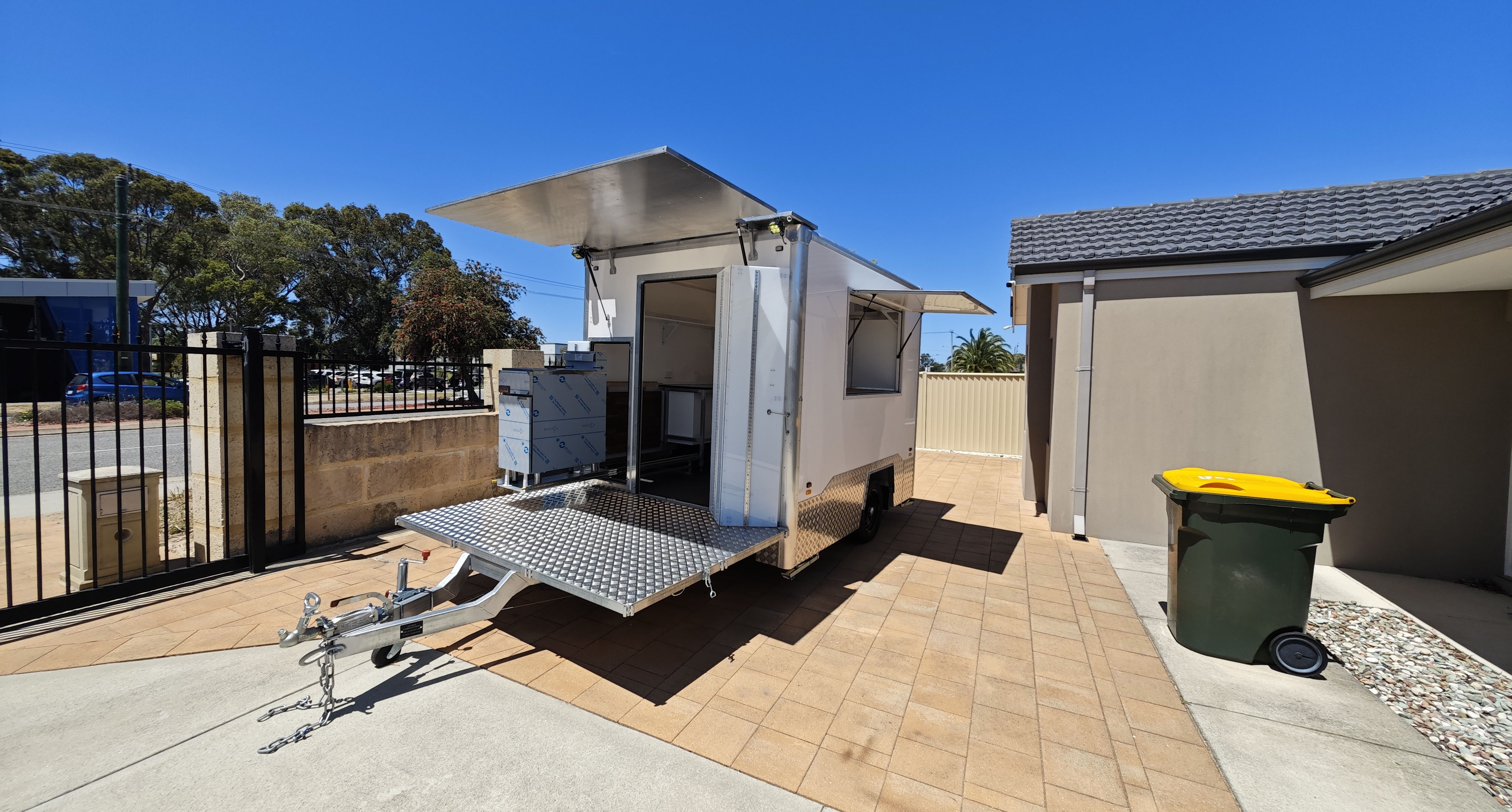 Ahbee Fabrication kitchen trailer 12 - Mobile catering trailer Perth